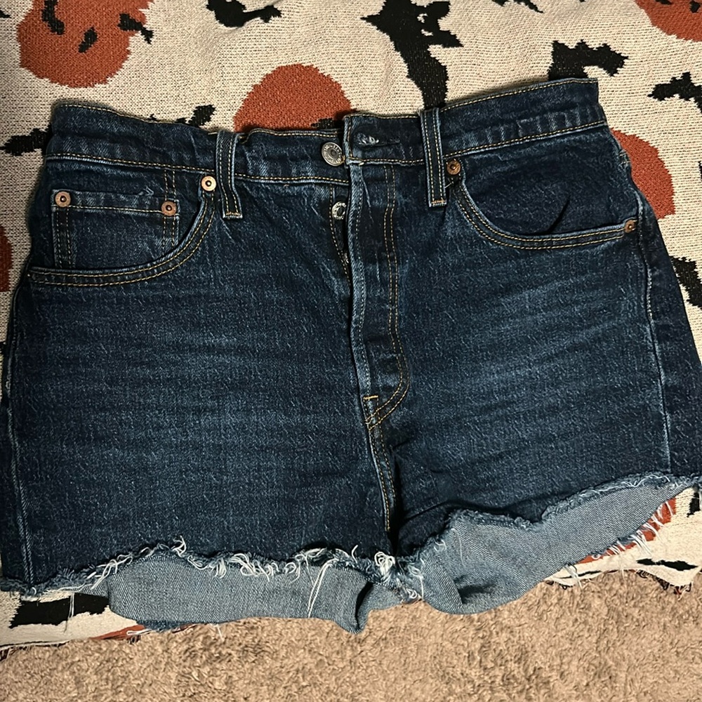 GUC Levis Shorts W29